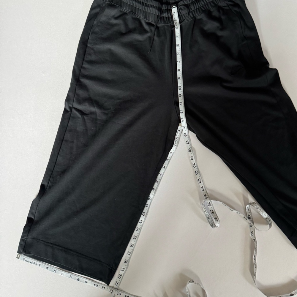 NWT Nike Women's Sportswear Jersey Capri Pants Size XL - Picture 13 of 14